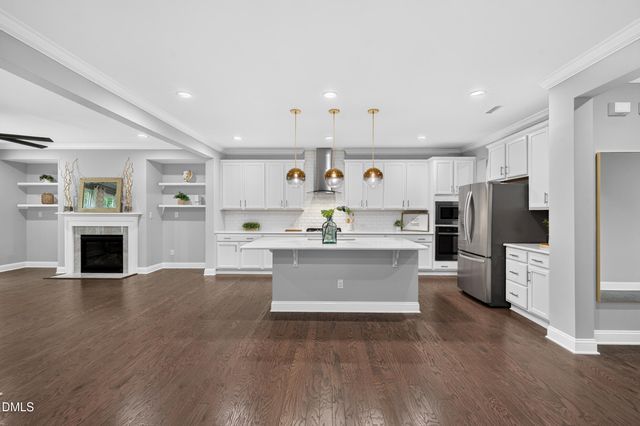 212 Birdsgrove Court, Cary, NC 27519