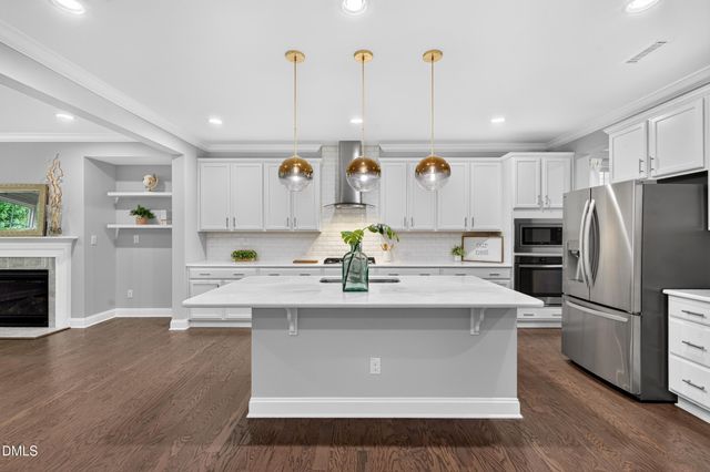 212 Birdsgrove Court, Cary, NC 27519