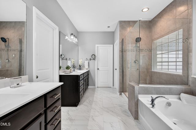 212 Birdsgrove Court, Cary, NC 27519