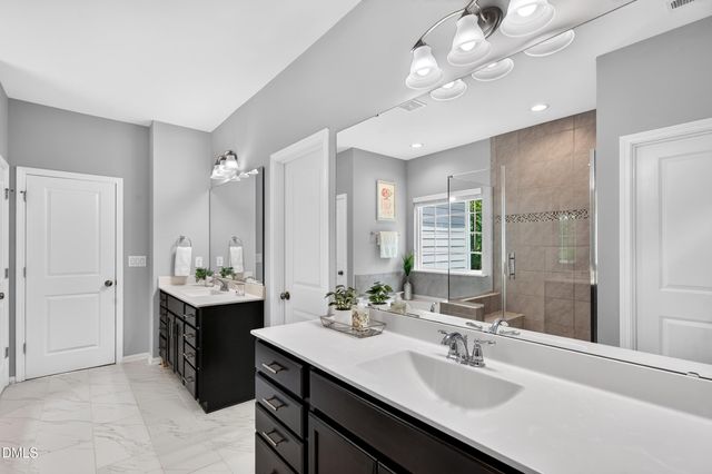 212 Birdsgrove Court, Cary, NC 27519