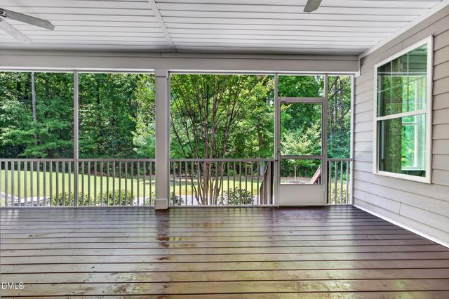 212 Birdsgrove Court, Cary, NC 27519
