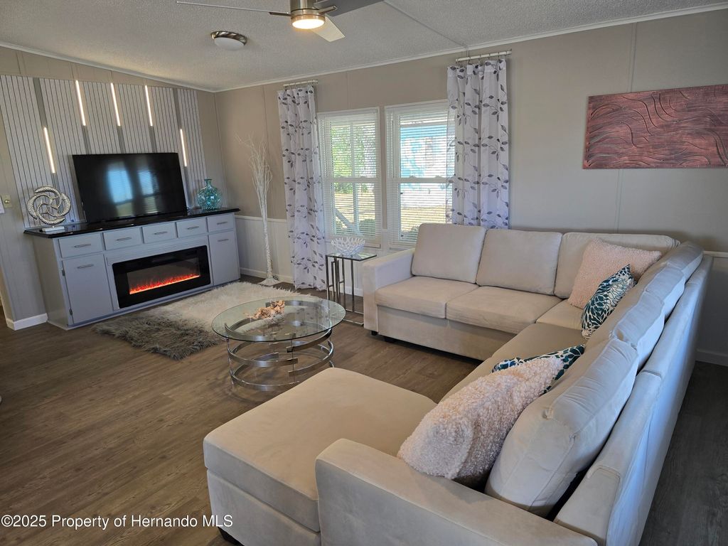 9259 Salvini Drive, Brooksville, FL 34613