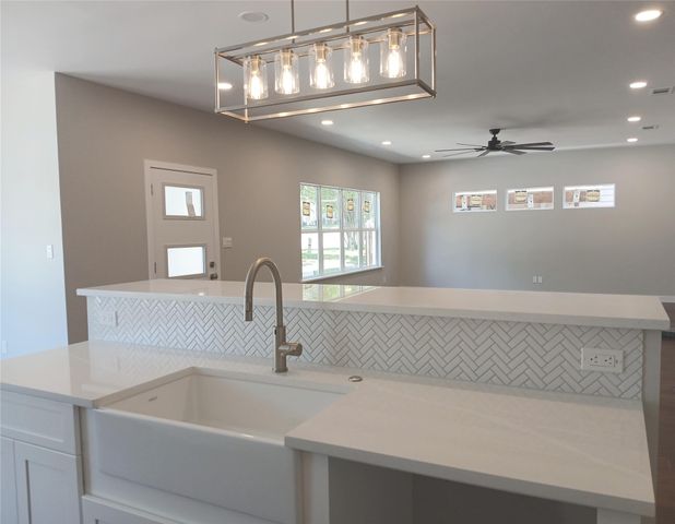 4805 Birchman Avenue, Fort Worth, TX 76107