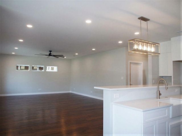 4805 Birchman Avenue, Fort Worth, TX 76107