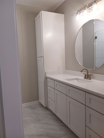 4805 Birchman Avenue, Fort Worth, TX 76107