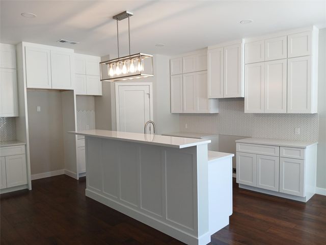 4805 Birchman Avenue, Fort Worth, TX 76107