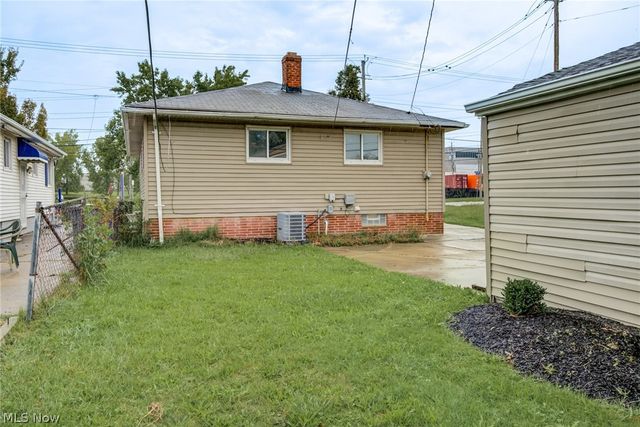 16110 Seville Road, Cleveland, OH 44128