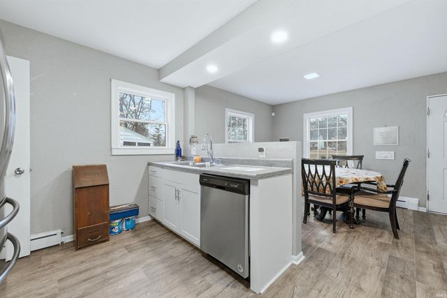 4628 W Lafayette Esplanade Boulevard, Fort Wayne, IN 46806