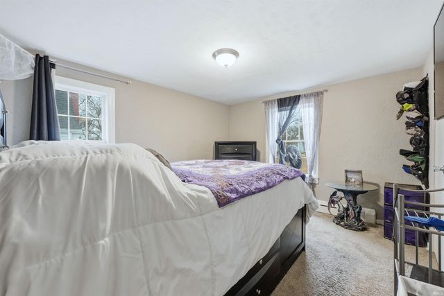 4628 W Lafayette Esplanade Boulevard, Fort Wayne, IN 46806