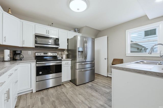 4628 W Lafayette Esplanade Boulevard, Fort Wayne, IN 46806