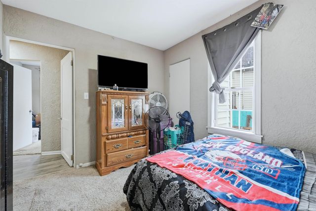 4628 W Lafayette Esplanade Boulevard, Fort Wayne, IN 46806