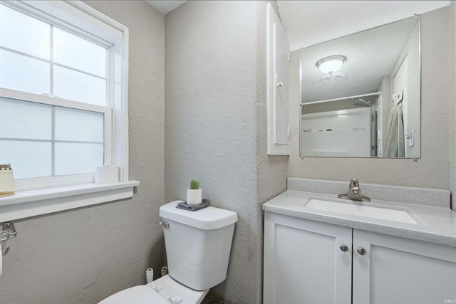 4628 W Lafayette Esplanade Boulevard, Fort Wayne, IN 46806