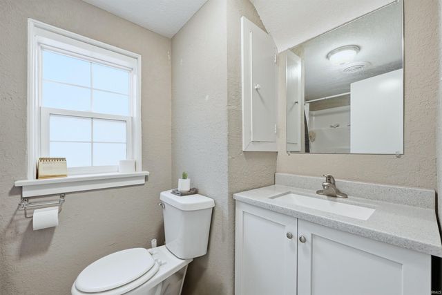 4628 W Lafayette Esplanade Boulevard, Fort Wayne, IN 46806