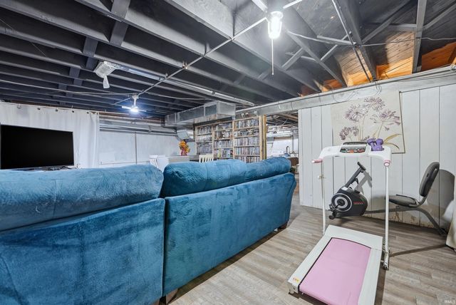 4628 W Lafayette Esplanade Boulevard, Fort Wayne, IN 46806