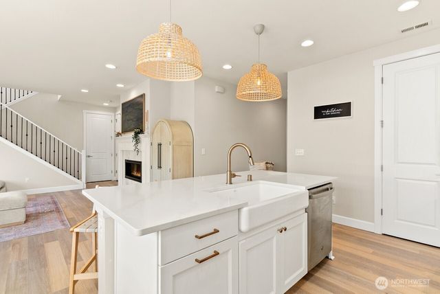 15615 Washington Street, Sumner, WA 98390