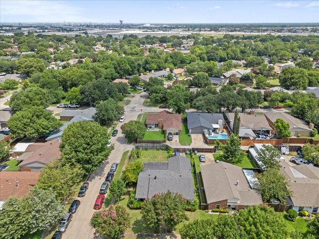 11623 Lochlynn Circle, Dallas, TX 75228