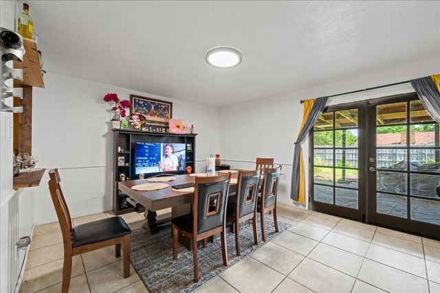 11623 Lochlynn Circle, Dallas, TX 75228