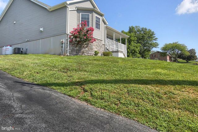 110 AUCKER ST, Liverpool, PA 17045