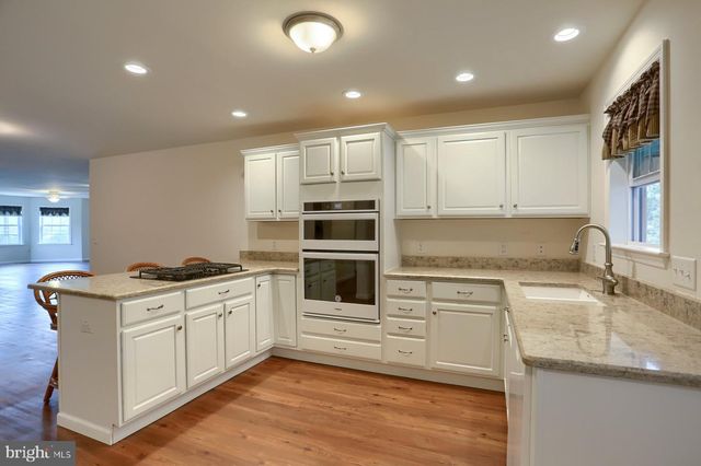 110 AUCKER ST, Liverpool, PA 17045