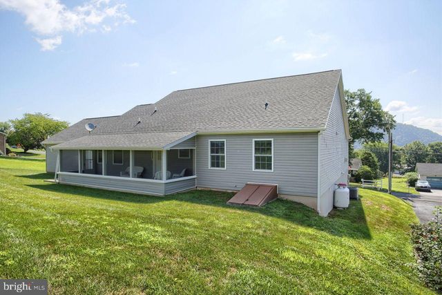 110 AUCKER ST, Liverpool, PA 17045