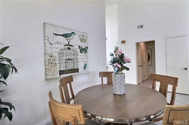 14605 Seron, Irvine, CA 92606
