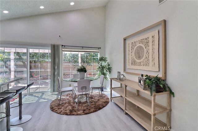 14605 Seron, Irvine, CA 92606