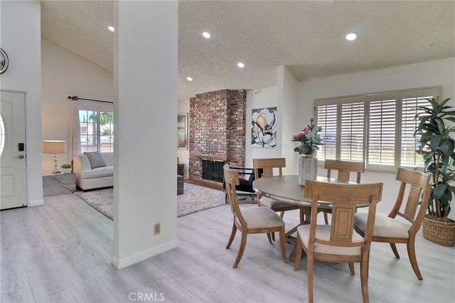 14605 Seron, Irvine, CA 92606
