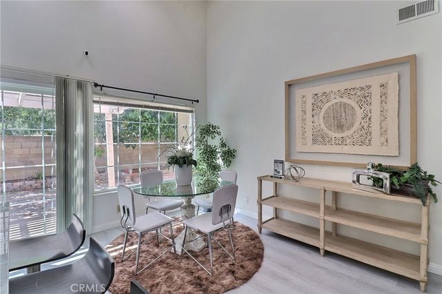 14605 Seron, Irvine, CA 92606