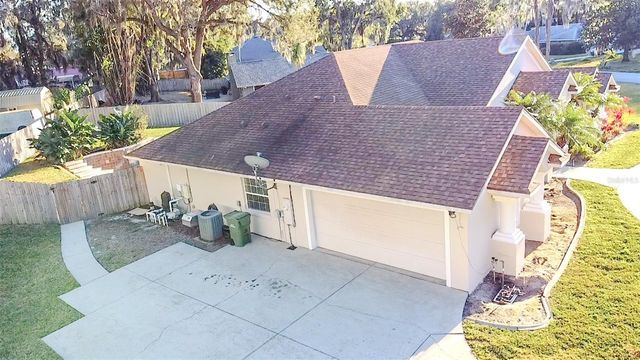 4 WESTON ROAD, Leesburg, FL 34748