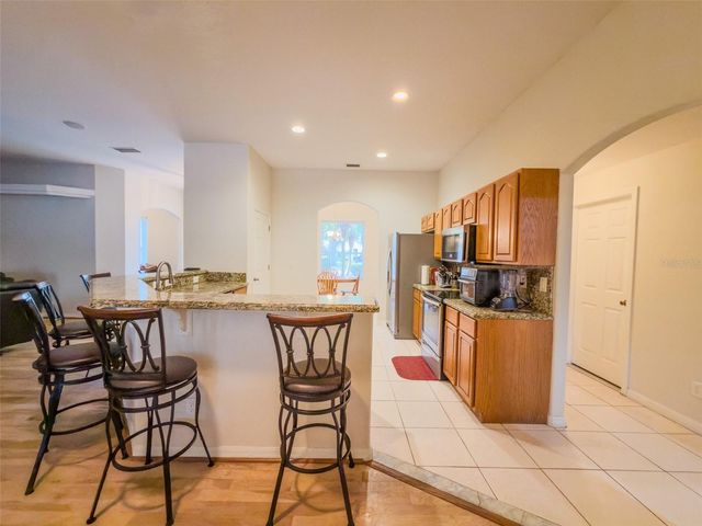 4 WESTON ROAD, Leesburg, FL 34748