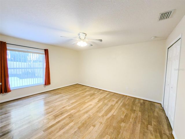 4 WESTON ROAD, Leesburg, FL 34748