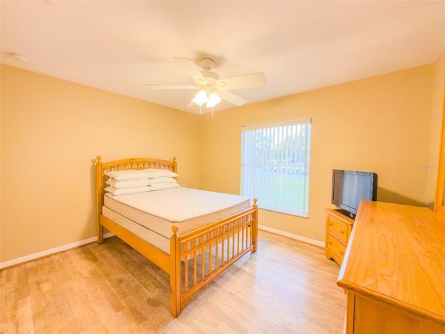 4 WESTON ROAD, Leesburg, FL 34748