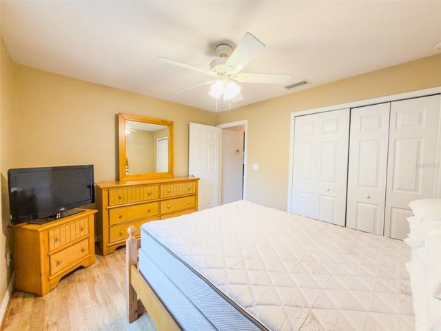 4 WESTON ROAD, Leesburg, FL 34748