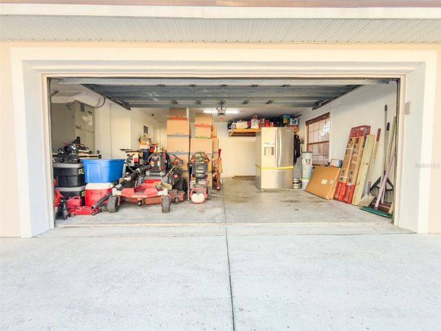 4 WESTON ROAD, Leesburg, FL 34748