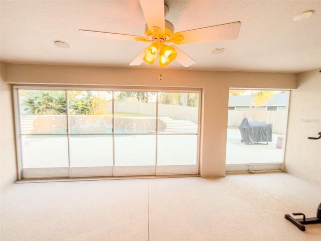 4 WESTON ROAD, Leesburg, FL 34748