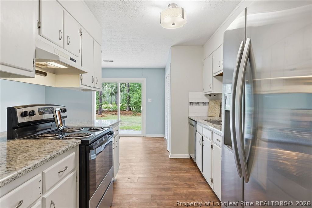 6859 Timbercroft Lane, Fayetteville, NC 28314 — photo 17
