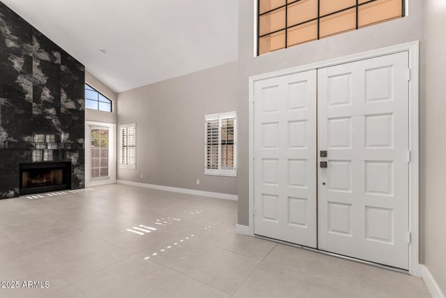 9635 E Sutton Drive, Scottsdale, AZ 85260