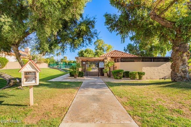 9635 E Sutton Drive, Scottsdale, AZ 85260