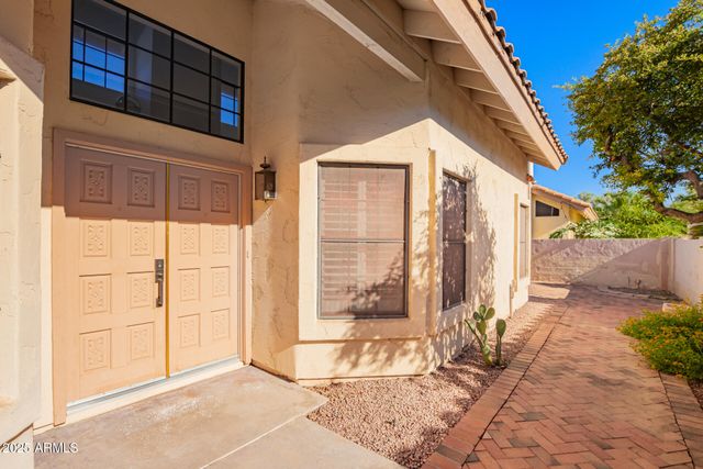 9635 E Sutton Drive, Scottsdale, AZ 85260