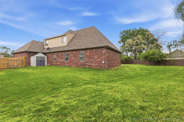 7391 E 111th Place S, Bixby, OK 74008