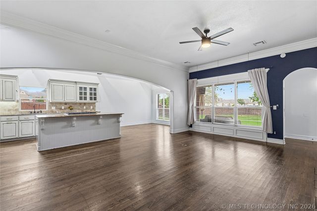 7391 E 111th Place S, Bixby, OK 74008
