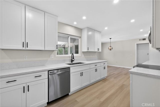 28885 Hope Drive, Menifee, CA 92586