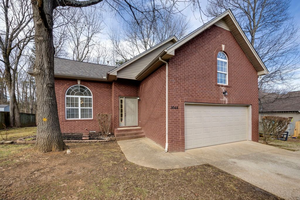 3044 Stone Bridge Rd, Antioch, TN 37013