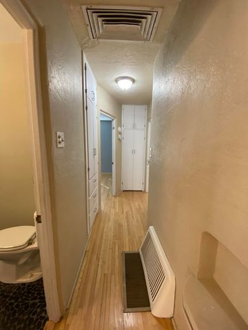 4614 Idlewilde LN SE Lane SE, Albuquerque, NM 87108