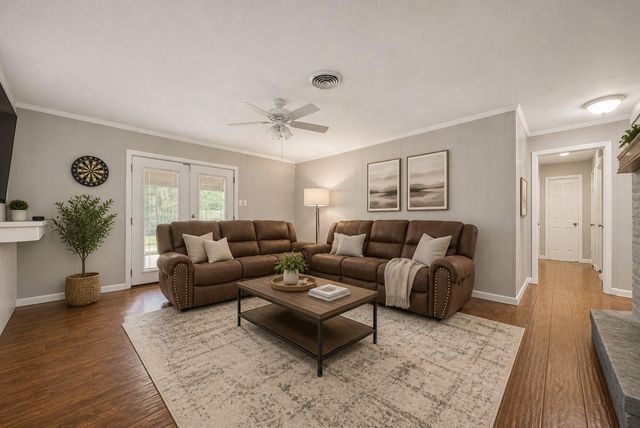 308 Lilly Boulevard, Conroe, TX 77301