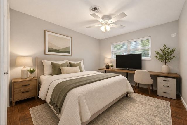308 Lilly Boulevard, Conroe, TX 77301