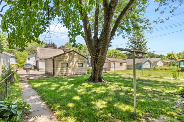 2047 Minnehaha Avenue E, Saint Paul, MN 55119