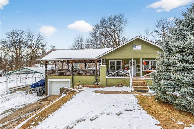 2322 S Glenwood Avenue, Independence, MO 64052