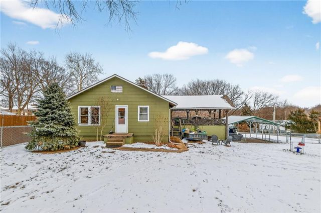 2322 S Glenwood Avenue, Independence, MO 64052