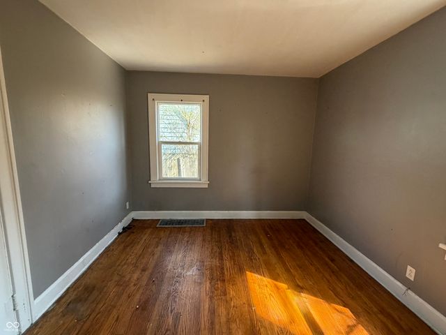 815 E 19th Street, Anderson, IN 46016